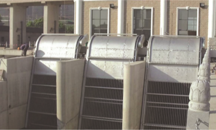 回轉(zhuǎn)式格柵清污機(jī) 回轉(zhuǎn)式格柵清污機(jī)