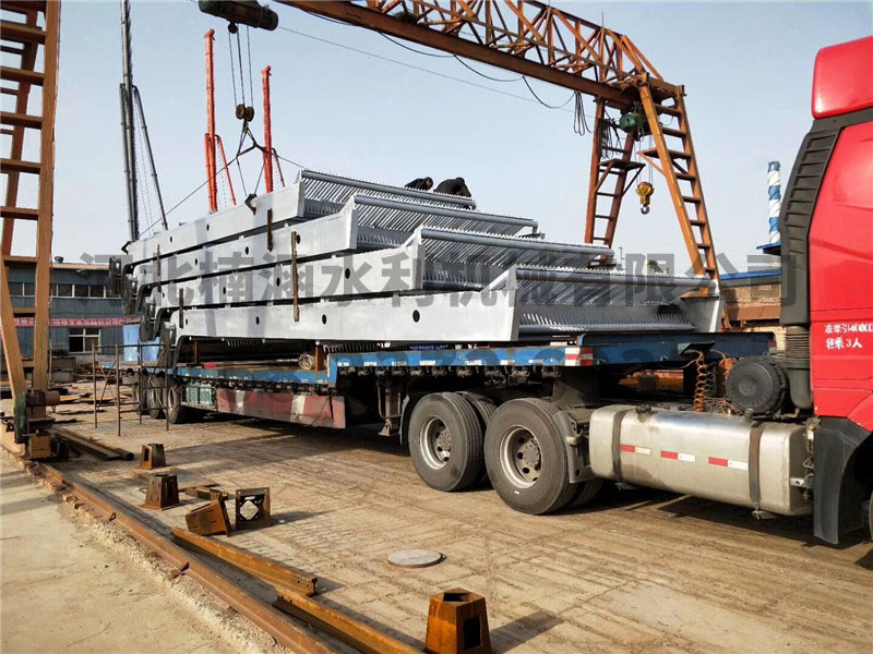 undefined 回轉(zhuǎn)式格柵清污機(jī) (6).jpg